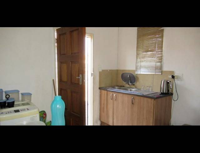 2 BEDROOM HOUSE FOR SALE IN WINDMILL PARK